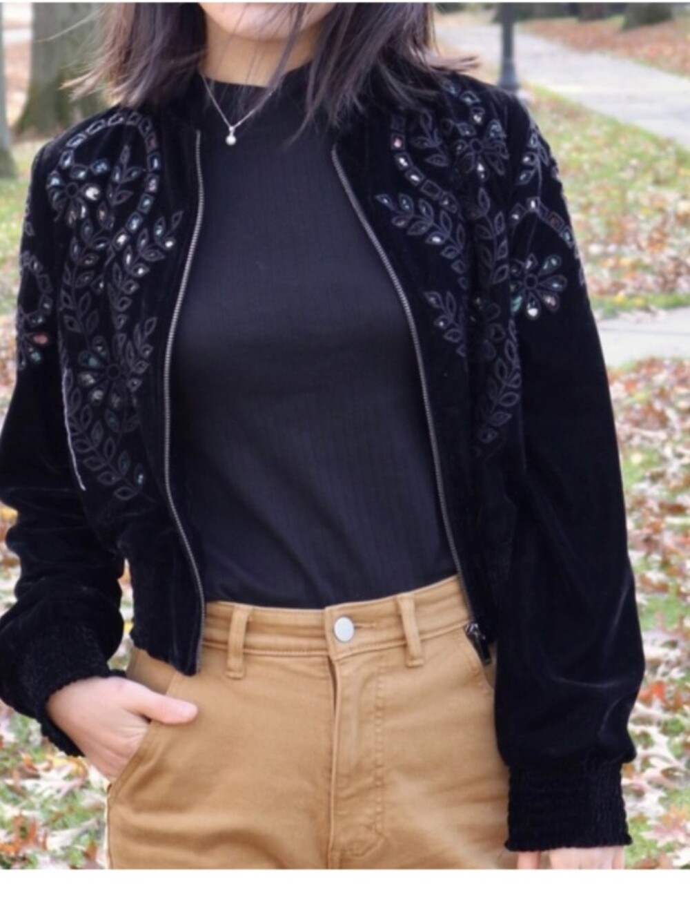 ZARA Basics Black Velvet Embroidered Cropped Bomber Jacket Small